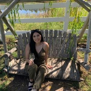 Meet your Posher, Sarah